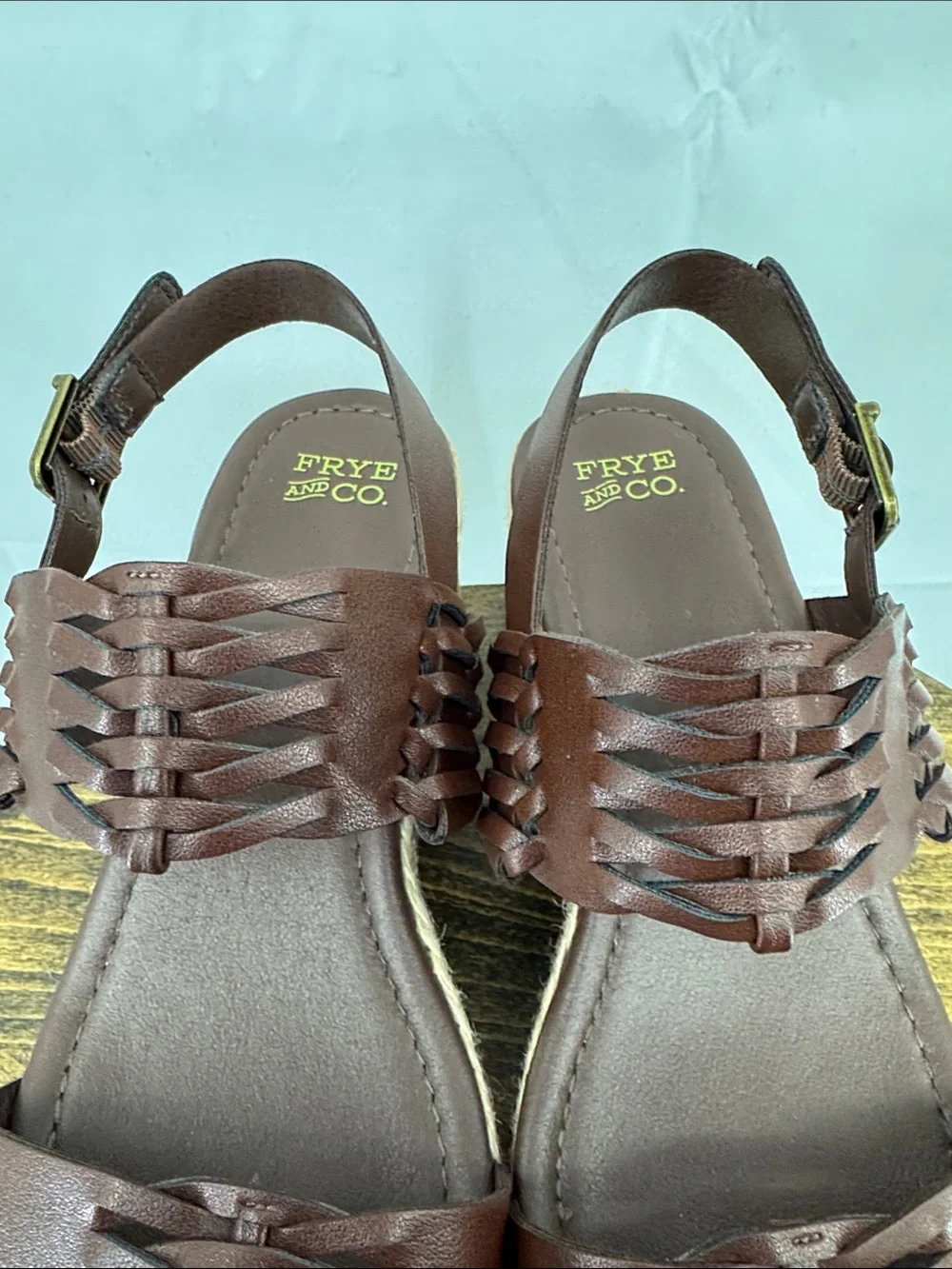 Like New! Frye & Co Womens Lavish Woven Brown Leather Wedge Cork Sandals, sz 8